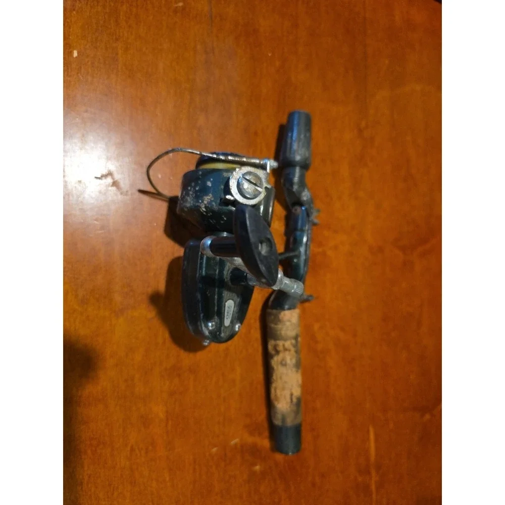 Vintage South Bend 730 Spinning fishing Reel Japan Quality TESTED WORKS